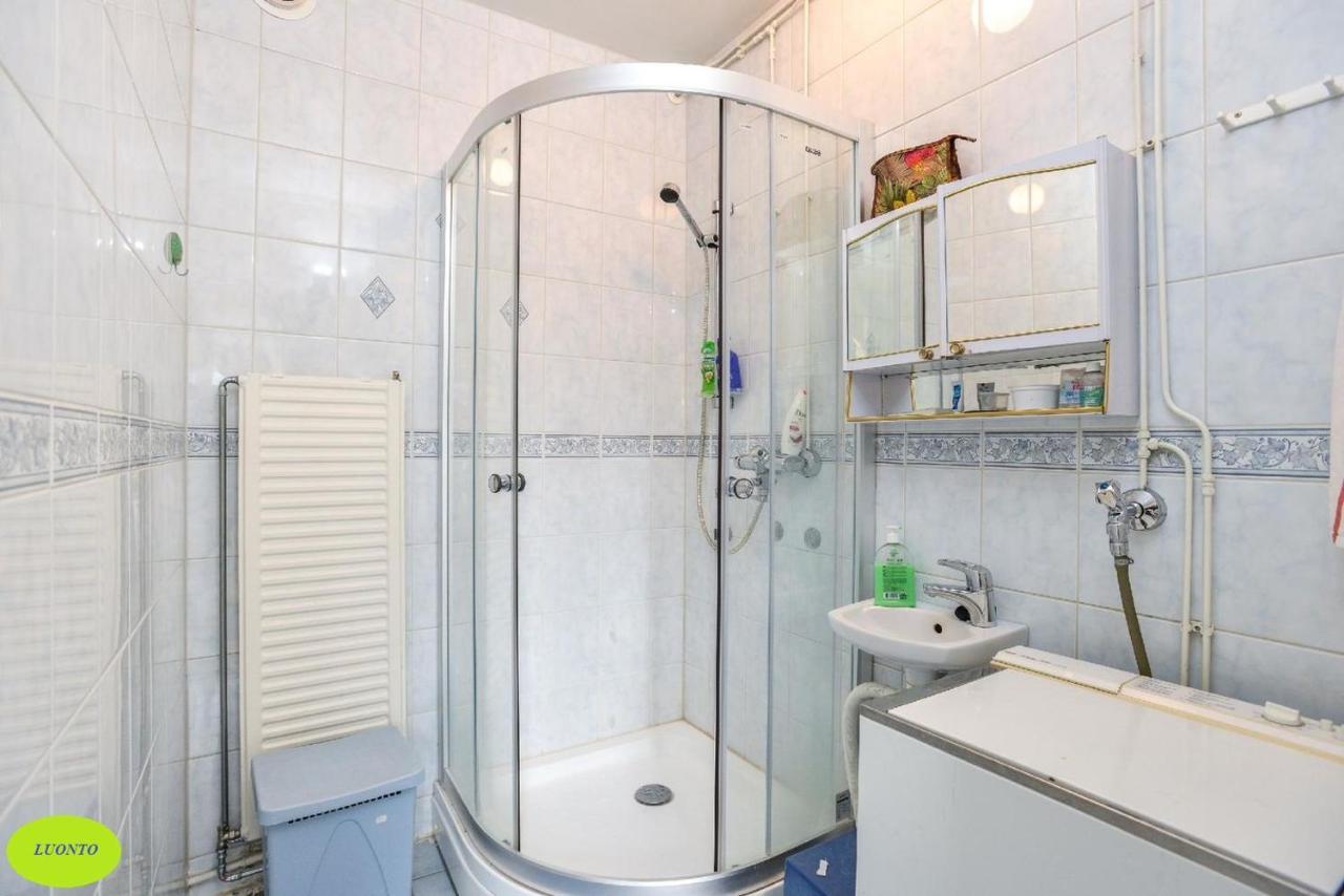 Next To City Center, Beside Bus And Train Station, Safe And Cozy Place Oulu Exterior foto